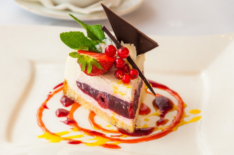 boulangerie-ROQUEBILLIERE-min_the_cake_dessert_eating_bun_colorful_sweet_dish_taste_cake_with_cream-941034